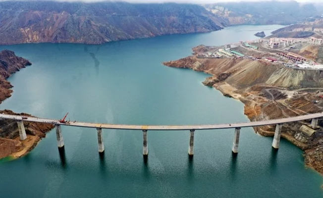 Artvin Yusufeli'de iki yaka birleşti