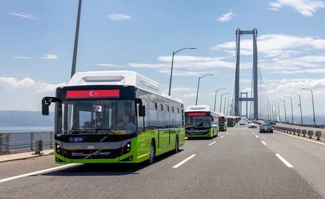 Kocaeli'ye yeni otobüslerden 30'u daha teslim edildi