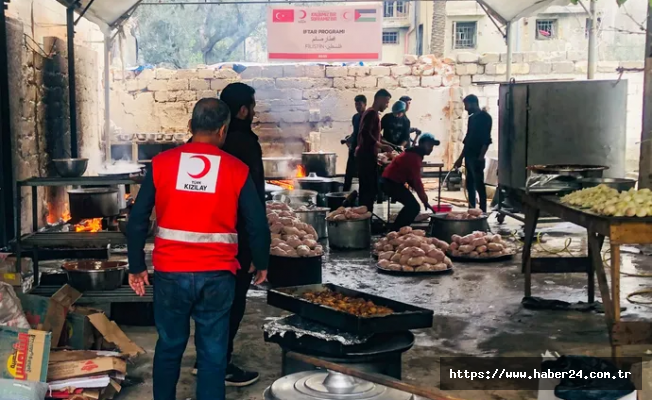 Türk Kızılay Gazze'de